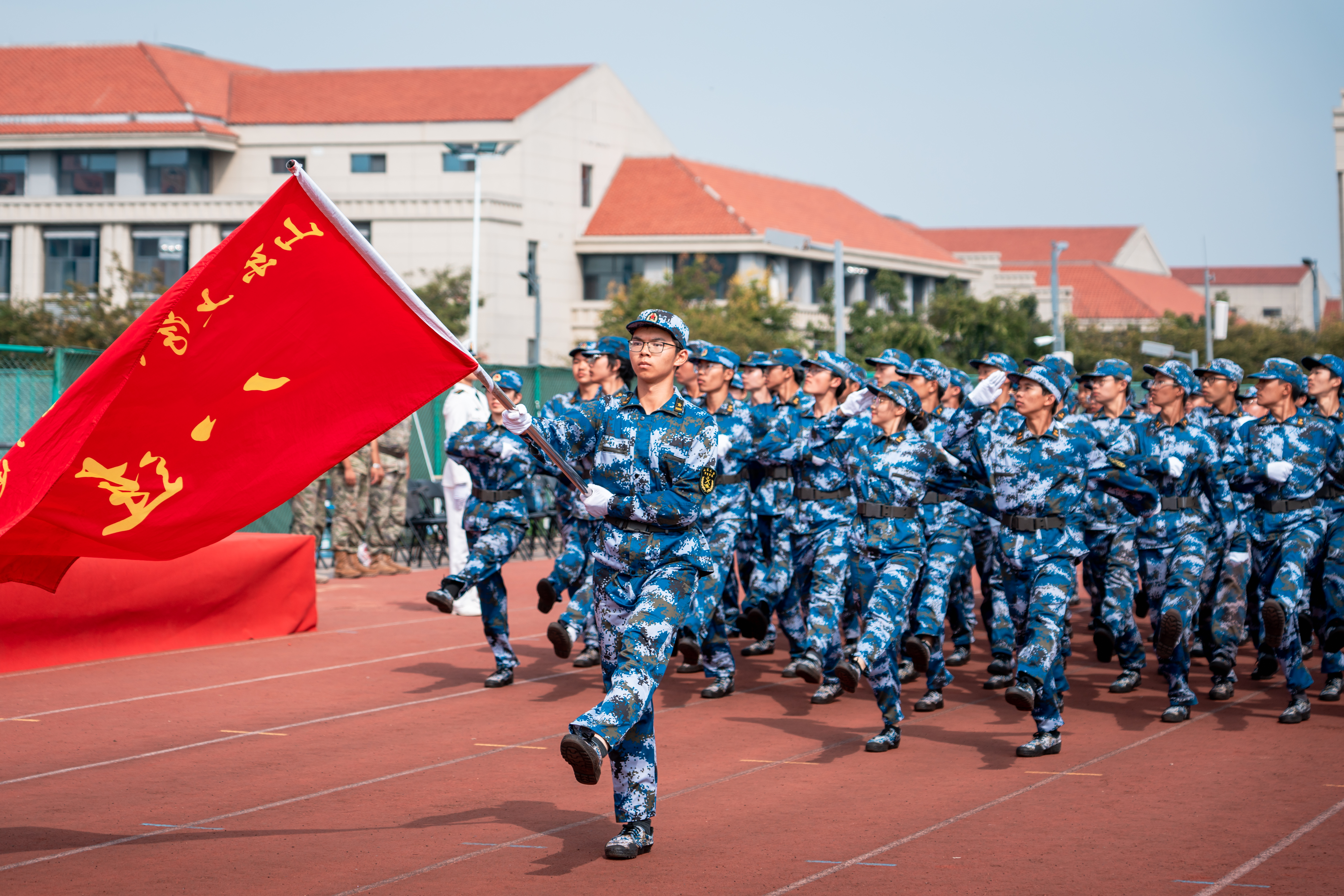 分列式连队2.jpg